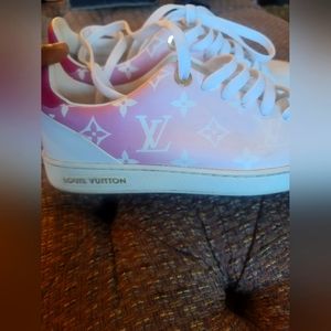Louis vuitton front row womens sneakers